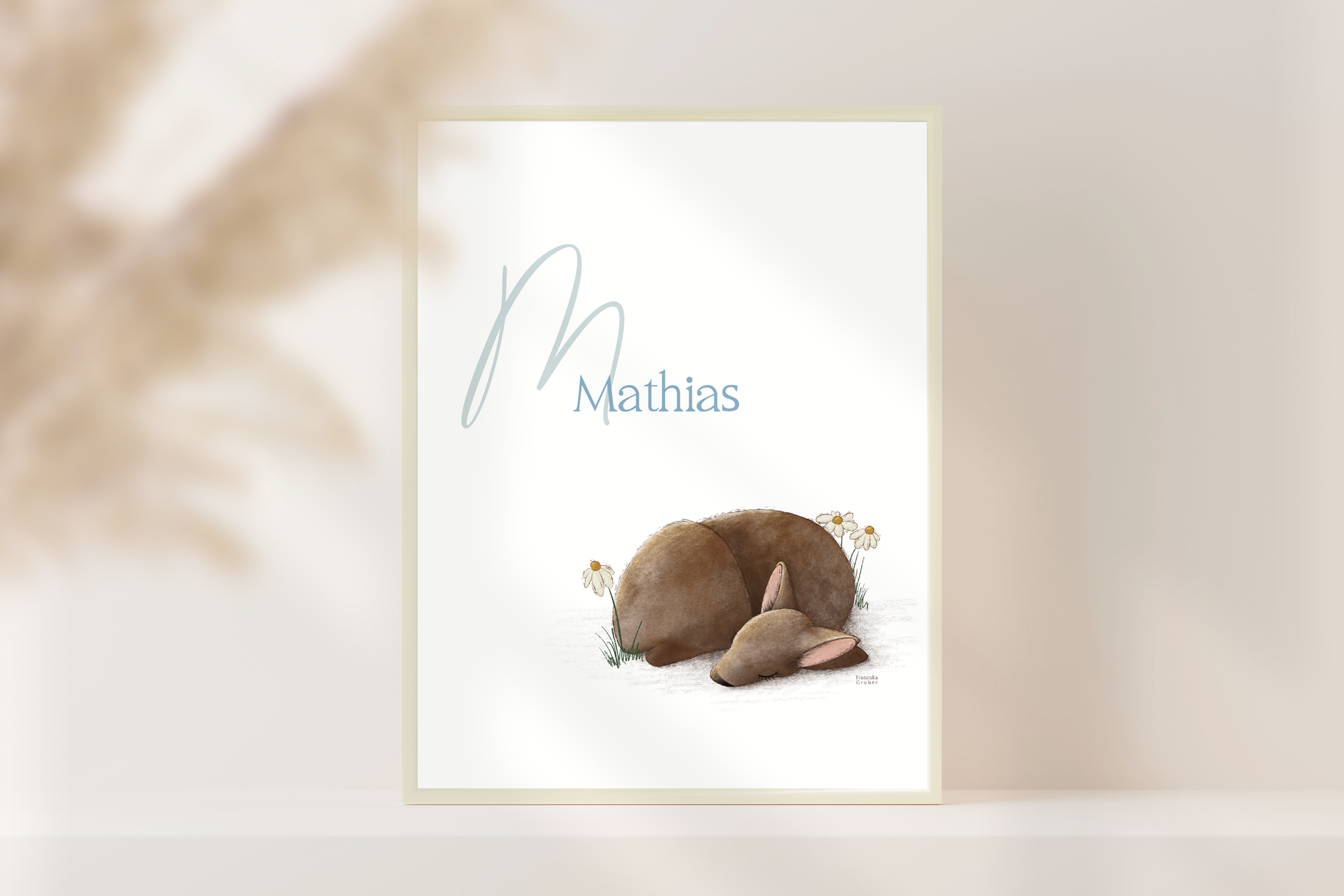 Personalisiertes Namensposter Baby mit schlafendem Rehkitz in A4 oder A3, liebevolle Kinderzimmer Deko und Geschenk zur Geburt oder Taufe.