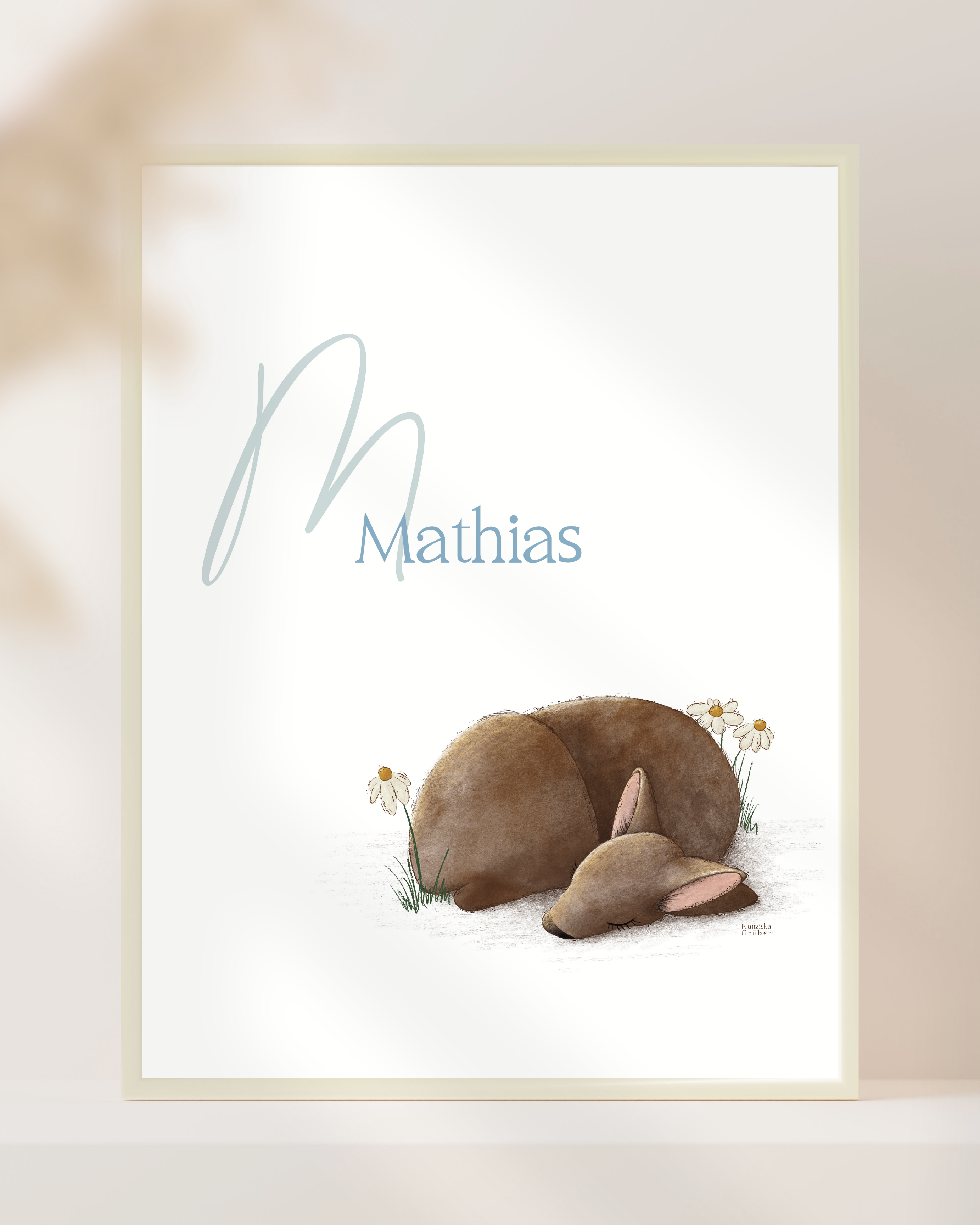 Personalisiertes Namensposter Baby mit schlafendem Rehkitz in A4 oder A3, liebevolle Kinderzimmer Deko und Geschenk zur Geburt oder Taufe.